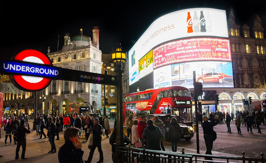 Escorts in Piccadilly Circus